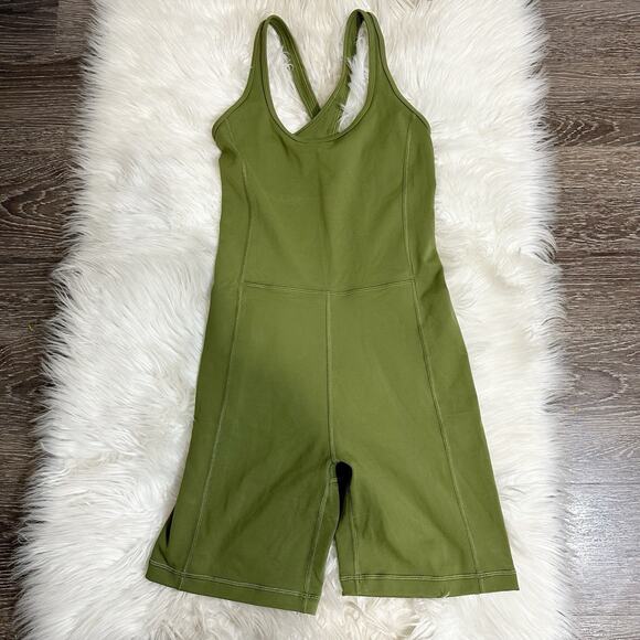 Aritzia Tna Action Surge Romper Workout One Piece Size Small Green Gym - Picture 4 of 6